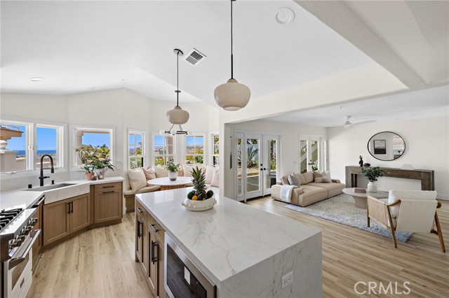 Detail Gallery Image 30 of 67 For 317 Calle Felicidad, San Clemente,  CA 92672 - 5 Beds | 3/1 Baths