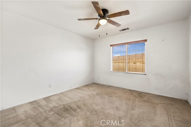 Image 26 of 47 For 82746 Mount Riley Drive