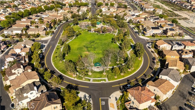 8254 Traveller Street, Chino CA: https://media.crmls.org/medias/d5683e14-393c-4a9c-b429-acebde8a9606.jpg