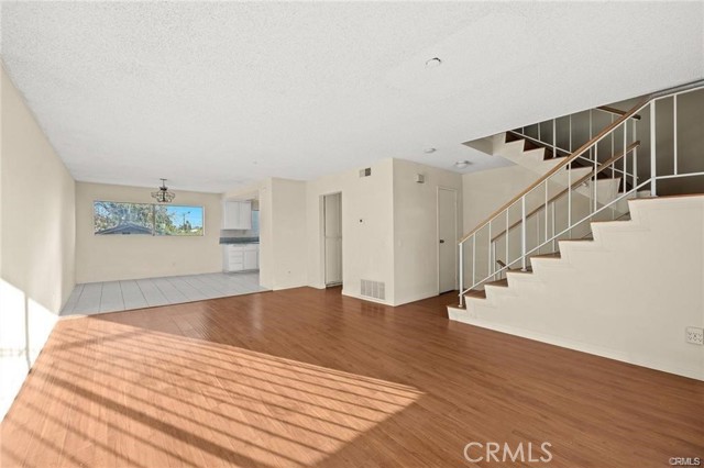 11331 Elliott Avenue, El Monte CA: https://media.crmls.org/medias/d5684855-b1b7-48c2-a99f-109c1df710d8.jpg