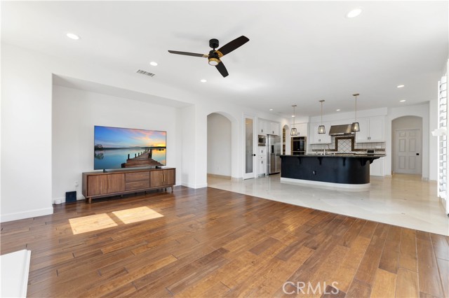 Image 10 of 56 For 4116 Dakota Drive