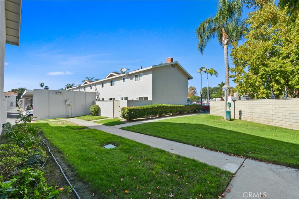 MLS #OC25258751 image #31