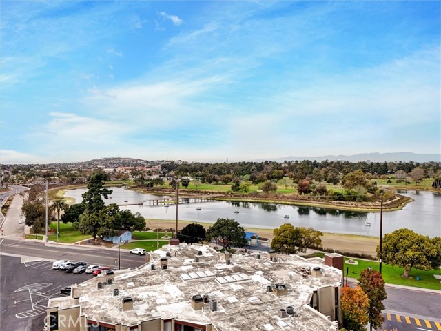 Detail Gallery Image 42 of 49 For 5190 E Colorado St #204,  Long Beach,  CA 90814 - 1 Beds | 1 Baths