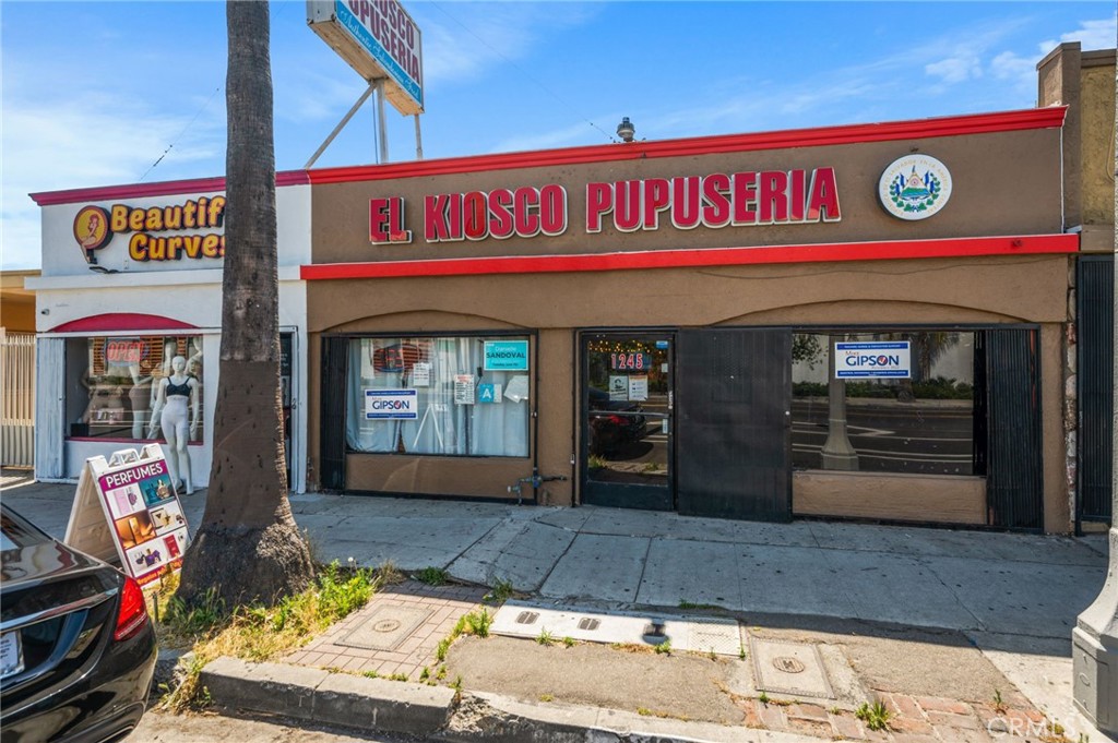 1241 N Avalon Boulevard