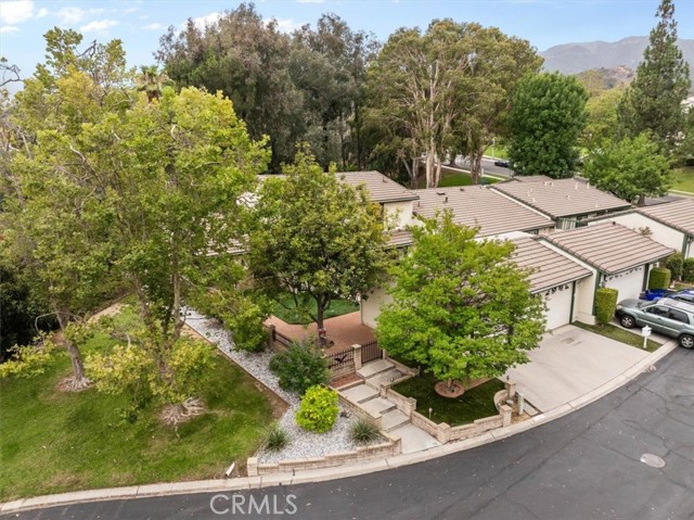 2587 Eagle Circle, Corona CA: https://media.crmls.org/medias/d56f2574-09ea-423e-a5bc-02b3da63048b.jpg