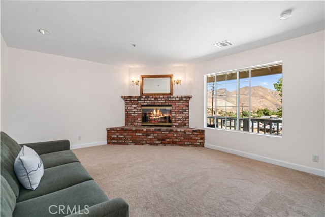 3 Bed Home for Sale in Acton, California