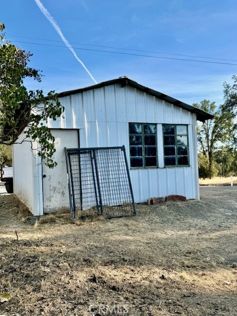 Detail Gallery Image 13 of 30 For 5191 Darrah Rd, Mariposa,  CA 95338 - 2 Beds | 1 Baths