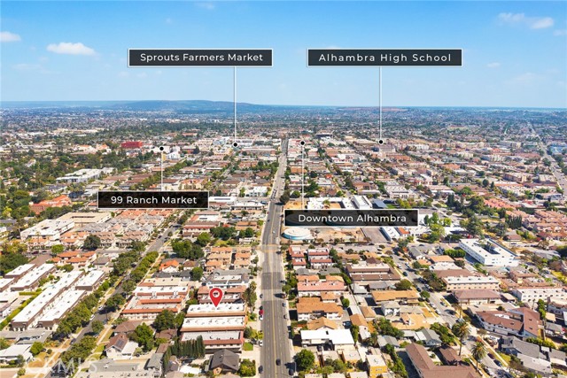 828 N Garfield Avenue, Alhambra CA: https://media.crmls.org/medias/d571cc47-0174-4e38-899a-383b06b53b19.jpg