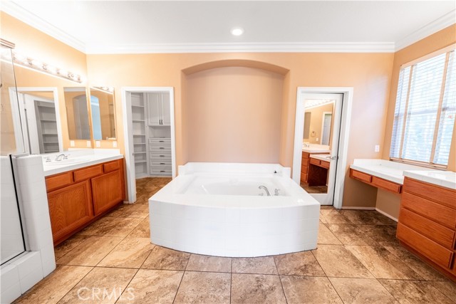 31465 Inverness Court, Temecula CA: https://media.crmls.org/medias/d572340e-8b62-4695-8c86-13c298bda992.jpg