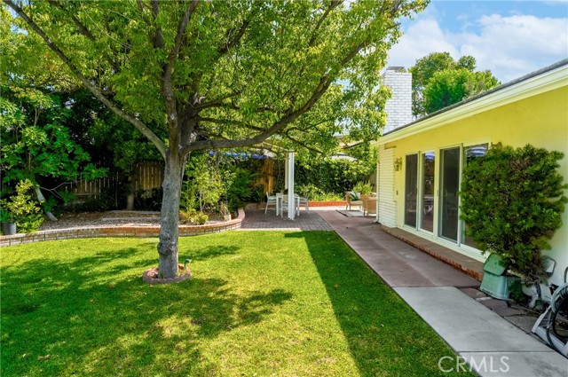 1521 Marendale Lane, Arcadia CA: https://media.crmls.org/medias/d57268d6-fe93-4fa9-9a0c-be5bd2e869fc.jpg