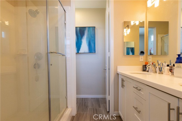 Detail Gallery Image 17 of 28 For 5786 Acacia Ln, Lakewood,  CA 90712 - 3 Beds | 2/2 Baths