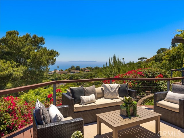 3423 Newridge Drive, Rancho Palos Verdes CA: https://media.crmls.org/medias/d573192f-6df4-45f5-b515-2ee05dea8770.jpg
