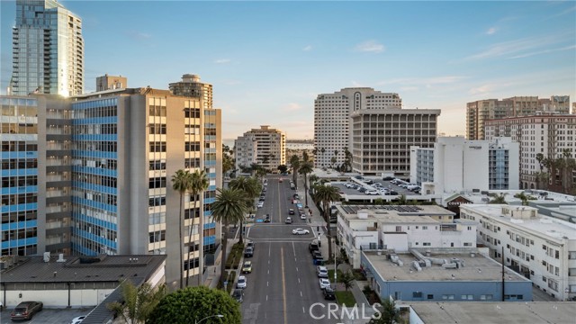 Detail Gallery Image 15 of 20 For 100 Atlantic Ave #405,  Long Beach,  CA 90802 - 2 Beds | 1 Baths