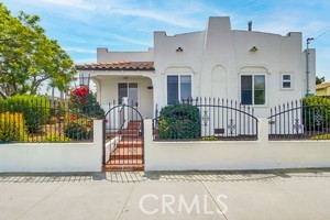 Detail Gallery Image 1 of 47 For 540 L Ave, National City,  CA 91950 - 2 Beds | 2 Baths