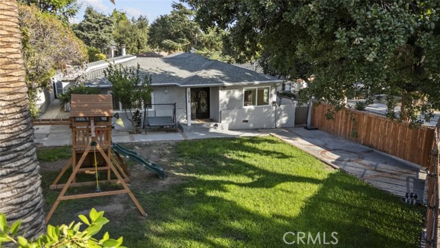 4718 La Crescenta Avenue, La Crescenta CA: https://media.crmls.org/medias/d577d296-7d49-4b40-834e-f85672197ba9.jpg
