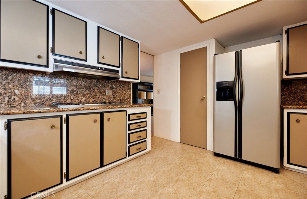 MLS #IV25247576 image #15