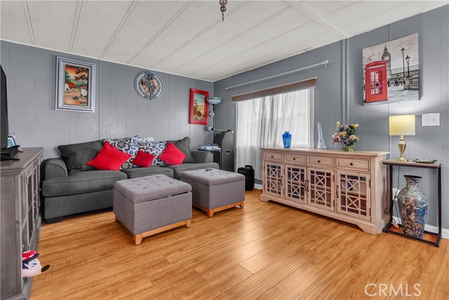 Detail Gallery Image 6 of 37 For 2550 Pacific Coast Highway #13,  Torrance,  CA 90505 - 2 Beds | 2 Baths