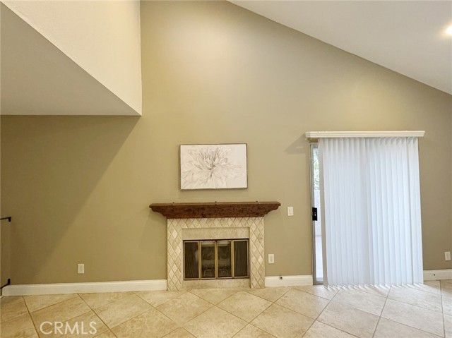 Detail Gallery Image 6 of 26 For 444 Golden Springs Dr #G,  Diamond Bar,  CA 91765 - 2 Beds | 1 Baths