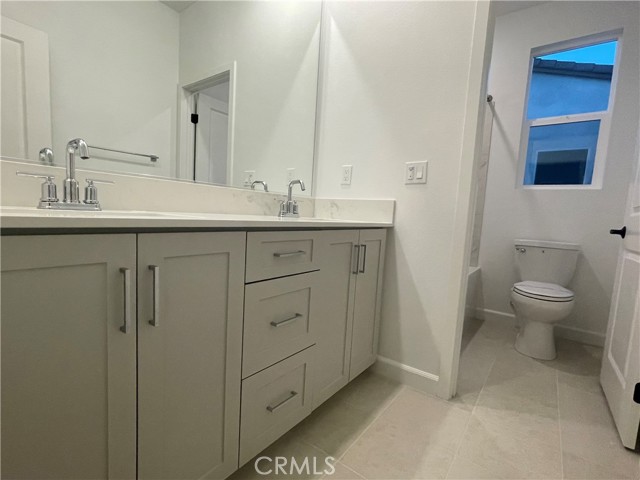 Detail Gallery Image 18 of 24 For 115 Metz, Oceanside,  CA 92057 - 4 Beds | 2/1 Baths
