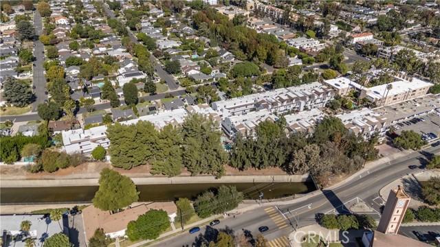Detail Gallery Image 36 of 46 For 13331 Moorpark St #319,  Sherman Oaks,  CA 91423 - 2 Beds | 2 Baths