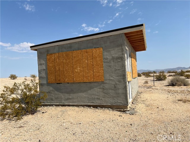 Image 3 for 660 W Highnoon, 29 Palms, CA 92277