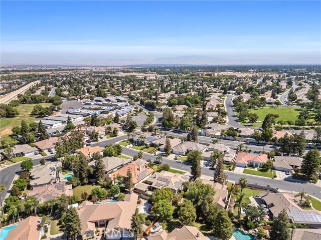 Detail Gallery Image 10 of 63 For 1000 Sungro Way, Bakersfield,  CA 93311 - 4 Beds | 3 Baths