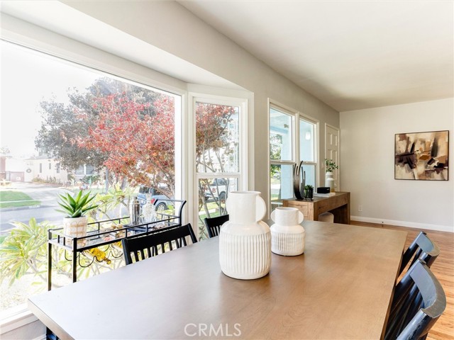 4429 Mcnab, Lakewood CA: https://media.crmls.org/medias/d57c17bf-a60a-4ab8-b15c-3626c36d5687.jpg