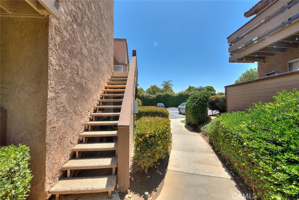 1555 Border Avenue #F