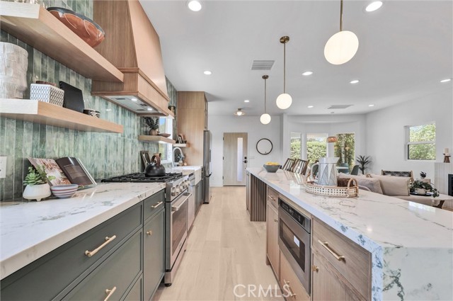 808 S Los Robles Avenue, Pasadena CA: https://media.crmls.org/medias/d57cb45e-4237-45d7-b489-f5a20f0c4f54.jpg