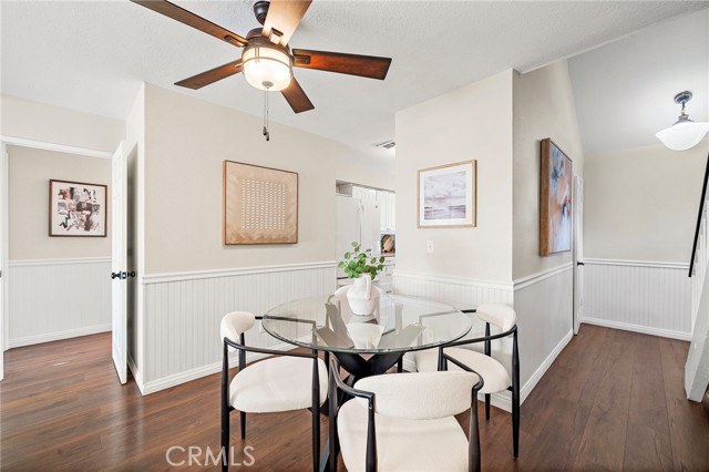 Detail Gallery Image 6 of 49 For 1025 Sea Breeze #11,  Costa Mesa,  CA 92627 - 2 Beds | 2/1 Baths