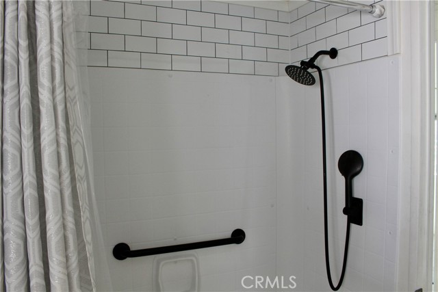 601 N Kirby Street, Hemet CA: https://media.crmls.org/medias/d57cc6f6-d210-4247-b284-e743df55cc94.jpg