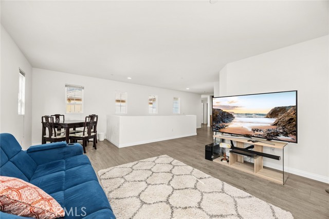 Detail Gallery Image 18 of 47 For 12 Silver Forest Ct, Azusa,  CA 91702 - 3 Beds | 2/1 Baths