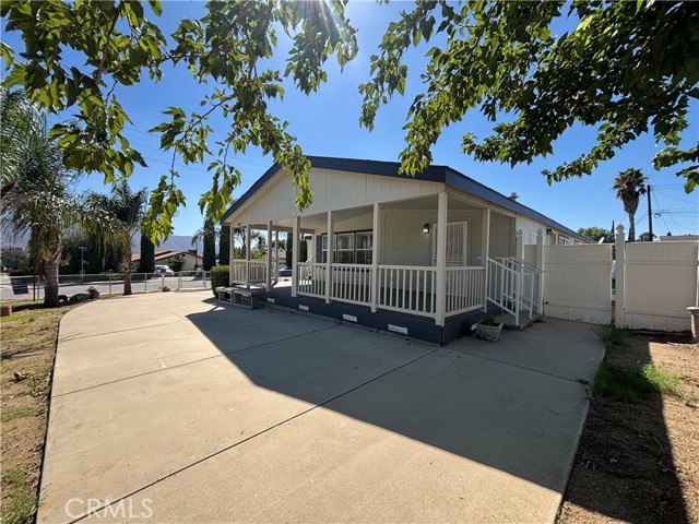 Front Image Thumbnail for CRIV25232592