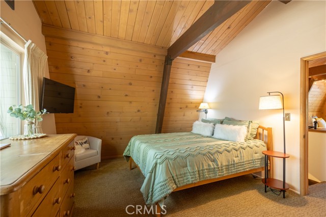 Detail Gallery Image 25 of 38 For 1216 Aspen Dr, Big Bear Lake,  CA 92315 - 3 Beds | 2 Baths