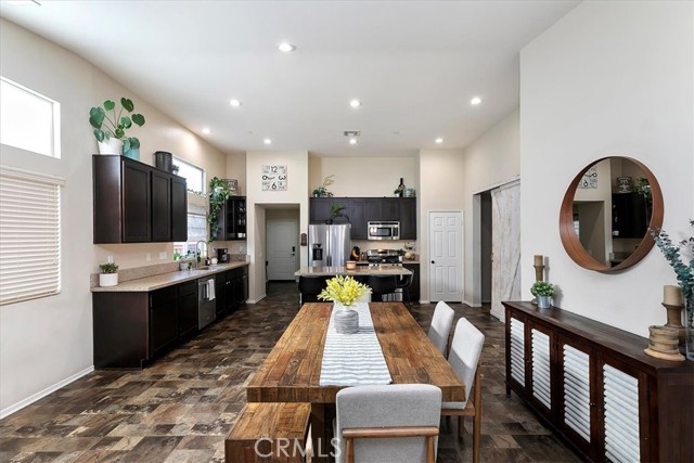 Detail Gallery Image 13 of 43 For 36359 Straightaway, Beaumont,  CA 92223 - 4 Beds | 2 Baths