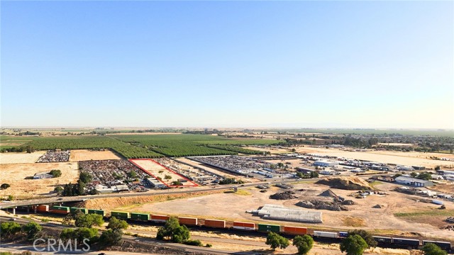 1250 E Childs Avenue, Merced CA: https://media.crmls.org/medias/d57e3832-05d8-485e-bed9-4721171671b7.jpg