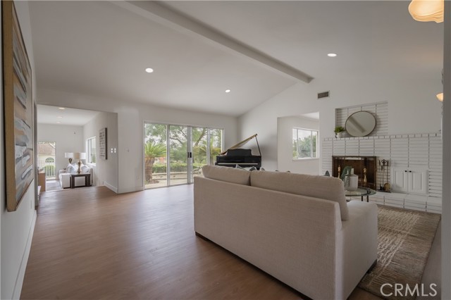 Detail Gallery Image 9 of 66 For 1837 1/4 Vallecito Dr, Hacienda Heights,  CA 91745 - 6 Beds | 4 Baths