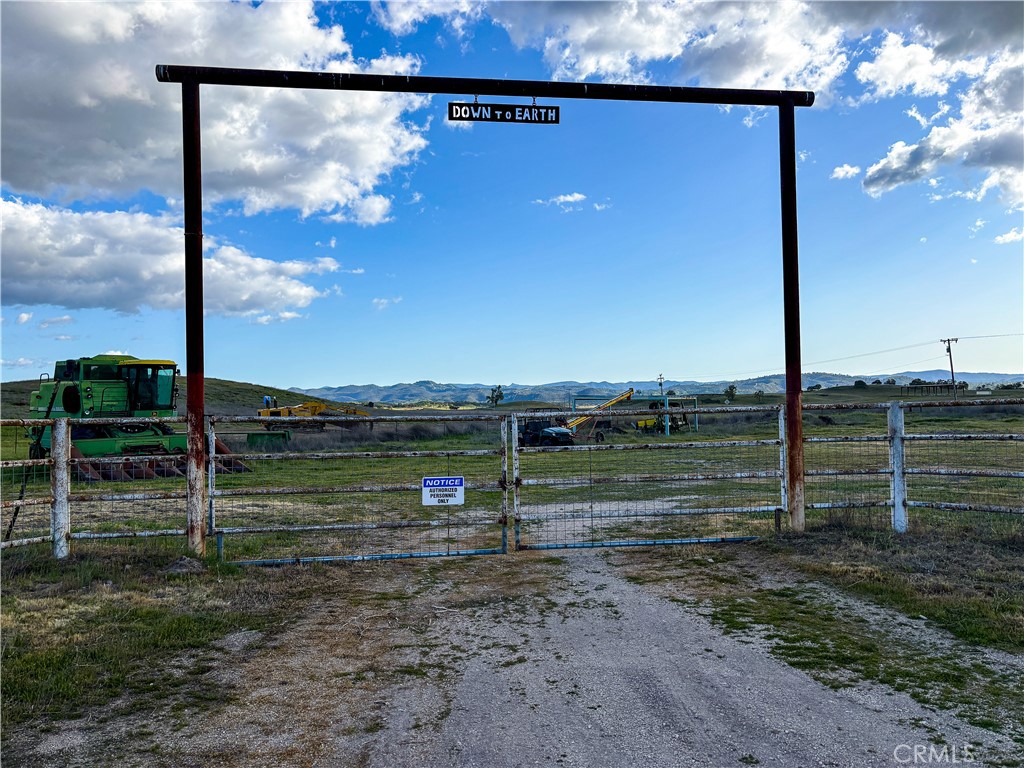 48100 Lockwood Jolon Road