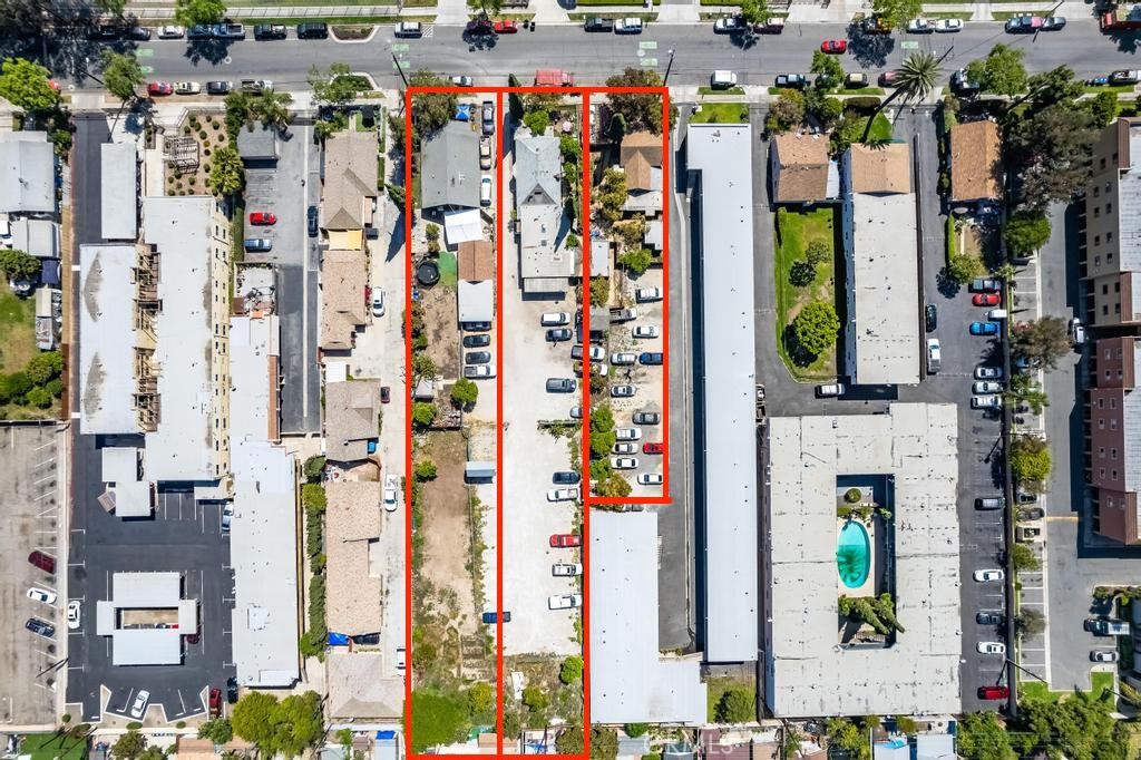 951 W Bishop Street, Santa Ana, CA 92703