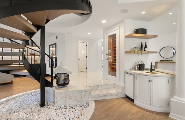 16201 Santa Barbara Lane, Huntington Beach CA: https://media.crmls.org/medias/d57f5c0f-f841-4d93-bf28-dbd3588c4d32.jpg