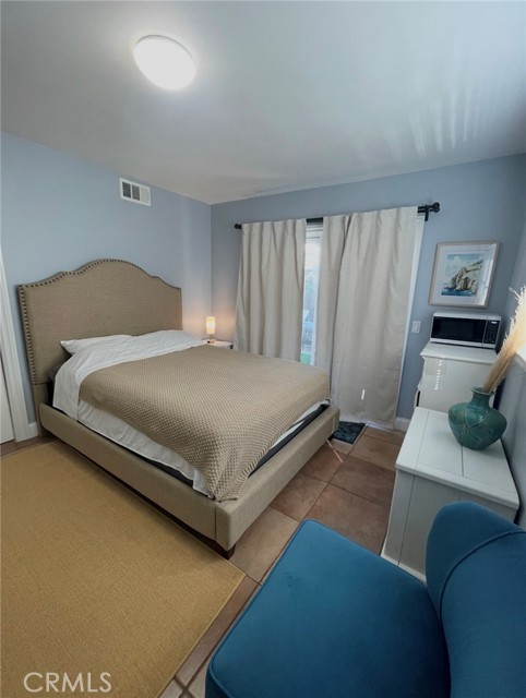 Detail Gallery Image 9 of 22 For 2367 Elden, Costa Mesa,  CA 92627 - 1 Beds | 1 Baths