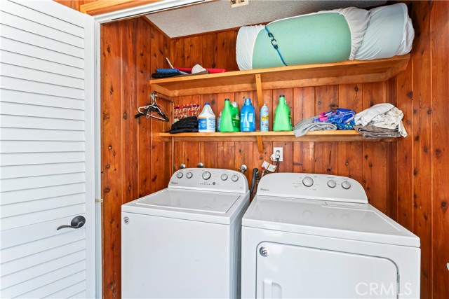 Detail Gallery Image 21 of 38 For 41829 Brownie Ln, Big Bear Lake,  CA 92315 - 3 Beds | 2 Baths