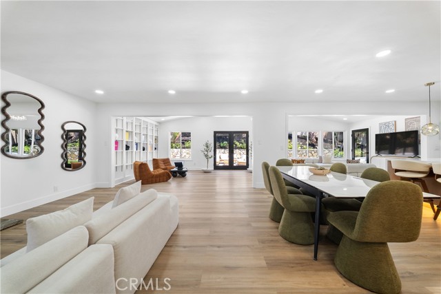 Detail Gallery Image 13 of 58 For 4816 Saint Andrews Ave, Buena Park,  CA 90621 - 5 Beds | 3 Baths