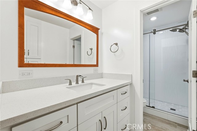 Detail Gallery Image 13 of 30 For 7890 E Spring St 10g,  Long Beach,  CA 90815 - 1 Beds | 1 Baths