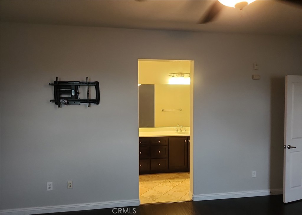 MLS #CV25266151 image #14