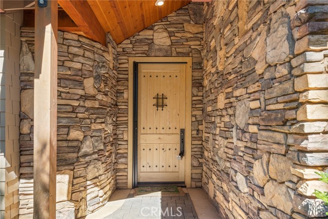 Detail Gallery Image 3 of 37 For 95 Manor Dr, Lake Almanor,  CA 96137 - 3 Beds | 3 Baths