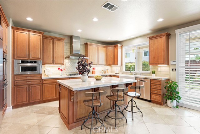 Detail Gallery Image 22 of 57 For 45133 Fieldbrook Court, Temecula,  CA 92592 - 5 Beds | 3/1 Baths