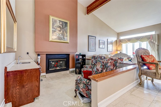 Detail Gallery Image 3 of 34 For 5316 W 135th, Hawthorne,  CA 90250 - 4 Beds | 3 Baths