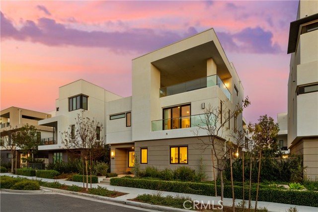 Detail Gallery Image 36 of 56 For 16376 Veterans, Tustin,  CA 92782 - 4 Beds | 3/1 Baths