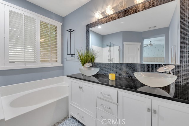1250 W Avenue H7, Lancaster CA: https://media.crmls.org/medias/d5855926-d52c-4df2-bfd4-4ddf35707b89.jpg